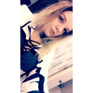 Meet your Posher, Marisa